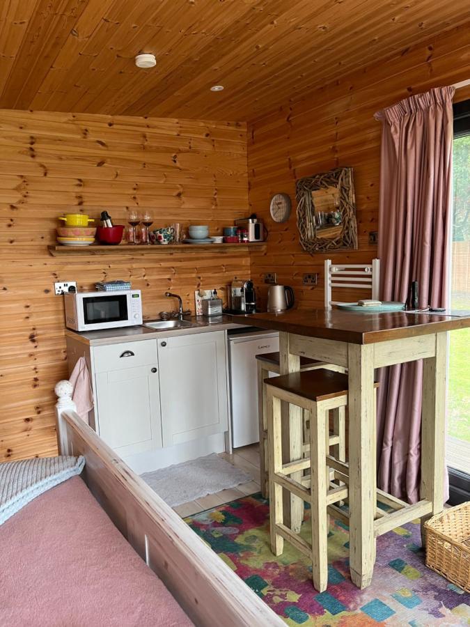 Self Contained Garden Studio With Stunning Views Sissinghurst Exteriör bild